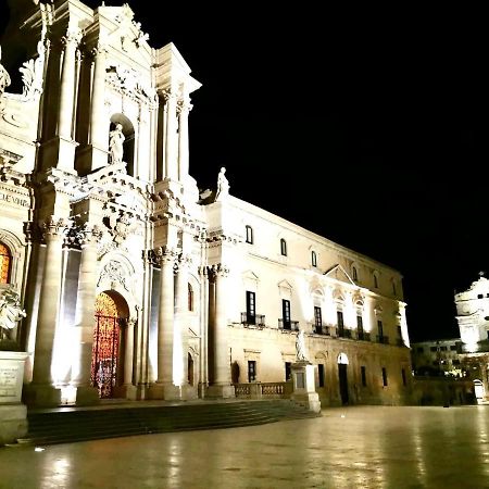 Movie Suite Ortigia Syrakuzy Zewnętrze zdjęcie